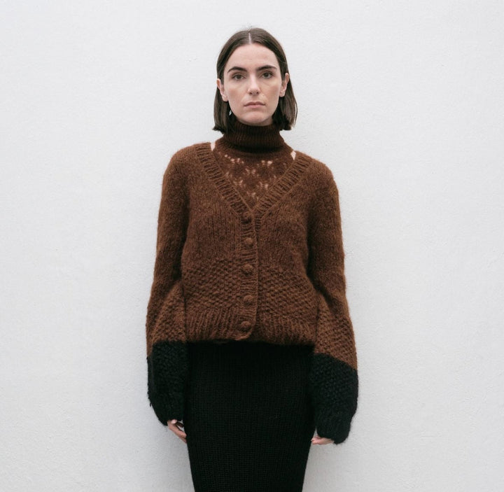 Hanaq Cardigan
