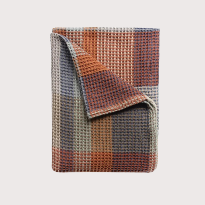 Vrou Vrou Throw- Cedarwood