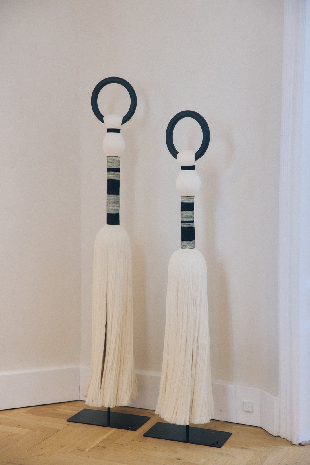 Senora Stand - Black/ Beige (Large) by Caralarga at White Label Project