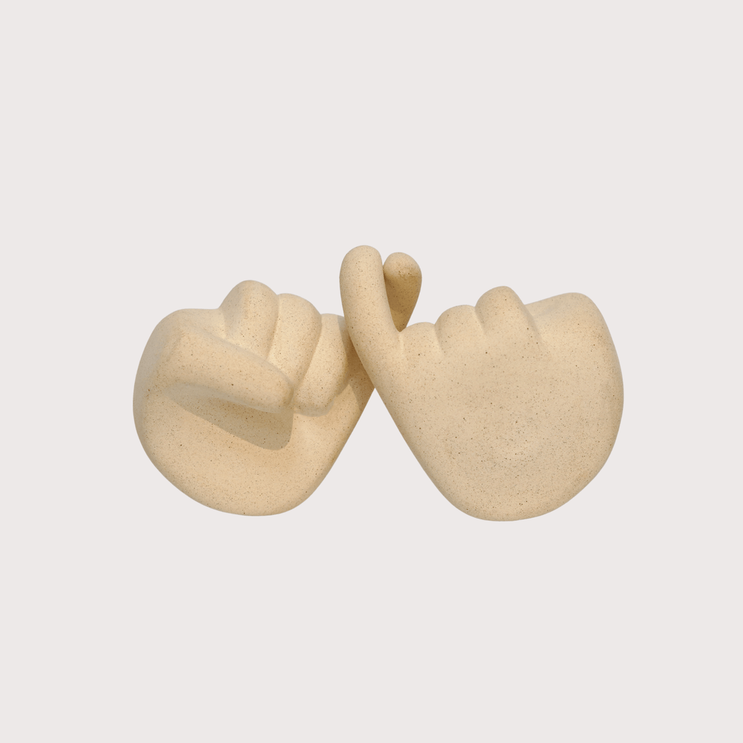 Pinky Bond by Claymen at White Label Project