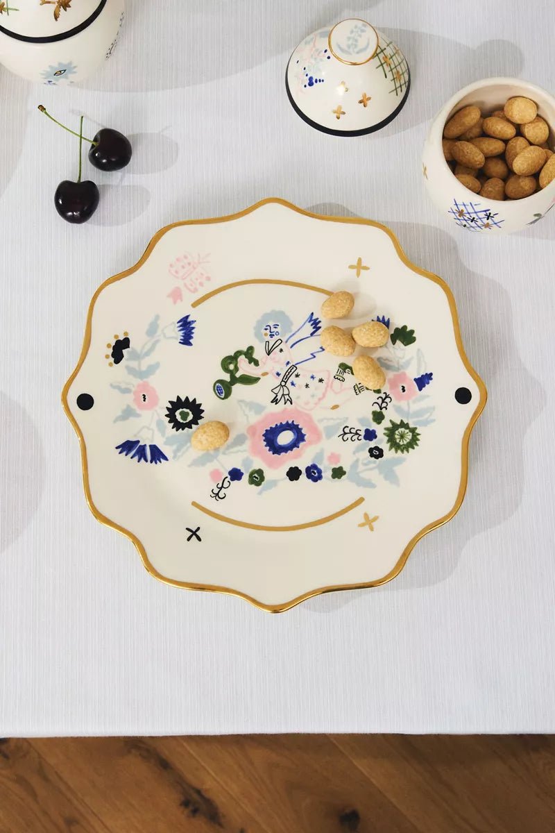 Naïve Garden Square Plate by Gunia Project at White Label Project