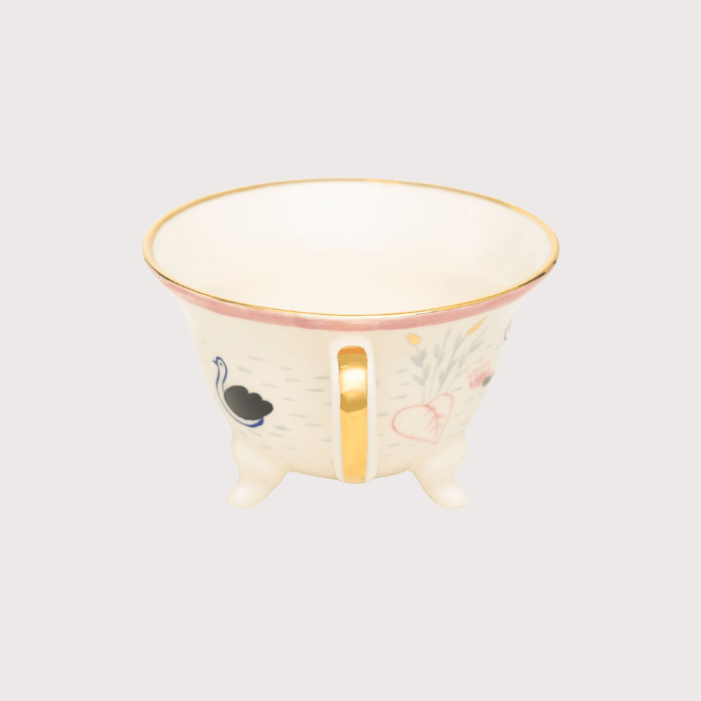Naïve Pond Cup by Gunia Project at White Label Project