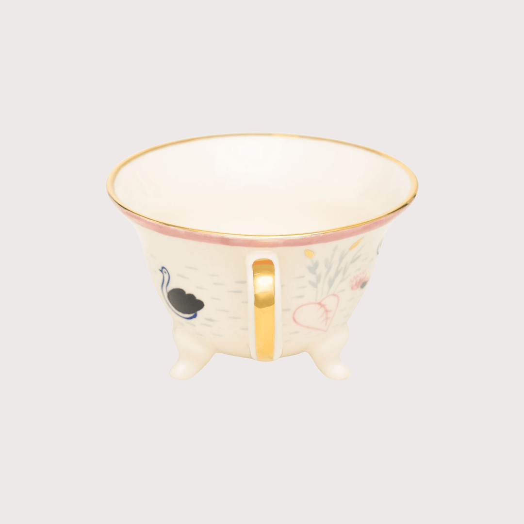 Naïve Pond Cup by Gunia Project at White Label Project