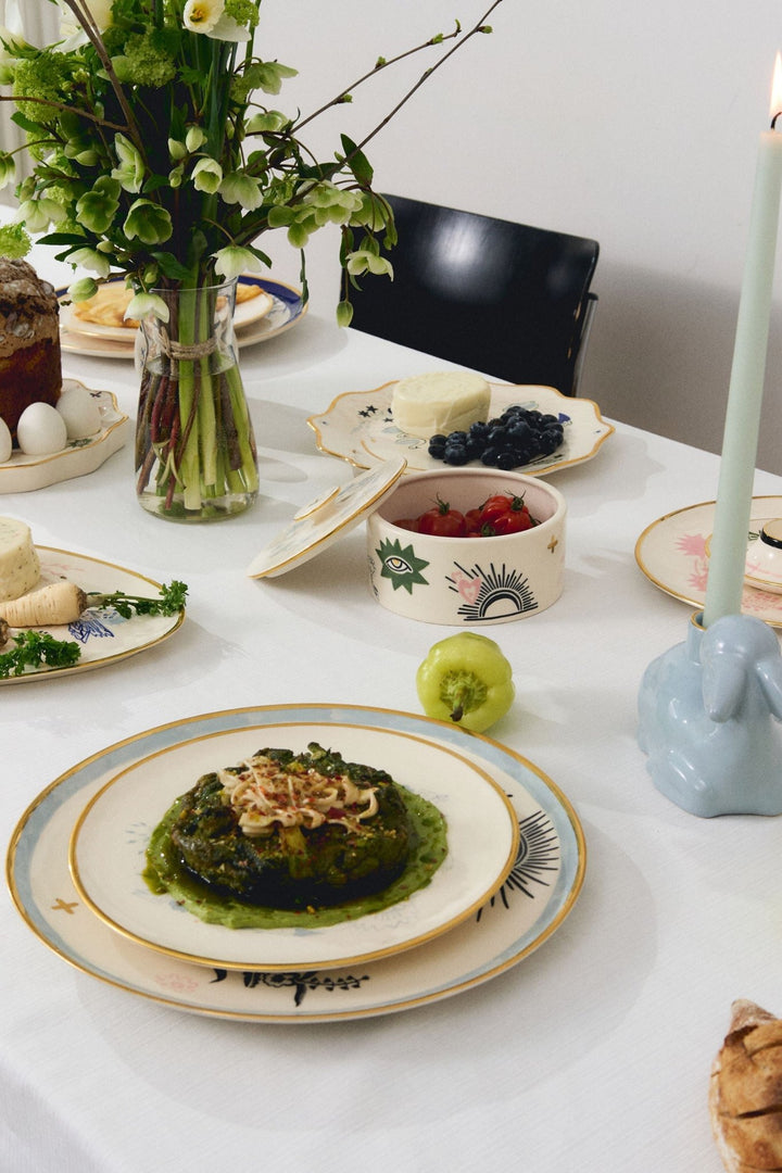 Naïve Sugar Bowl by Gunia Project at White Label Project