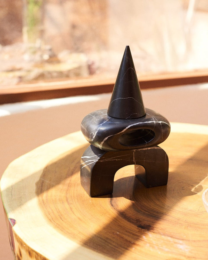 Mármol LS 02 - Black by Lordag Sondag at White Label Project