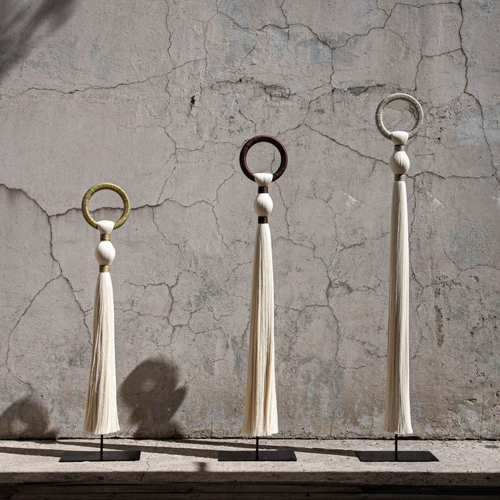 Amarradero Stand - Brown/ Black by Caralarga at White Label Project