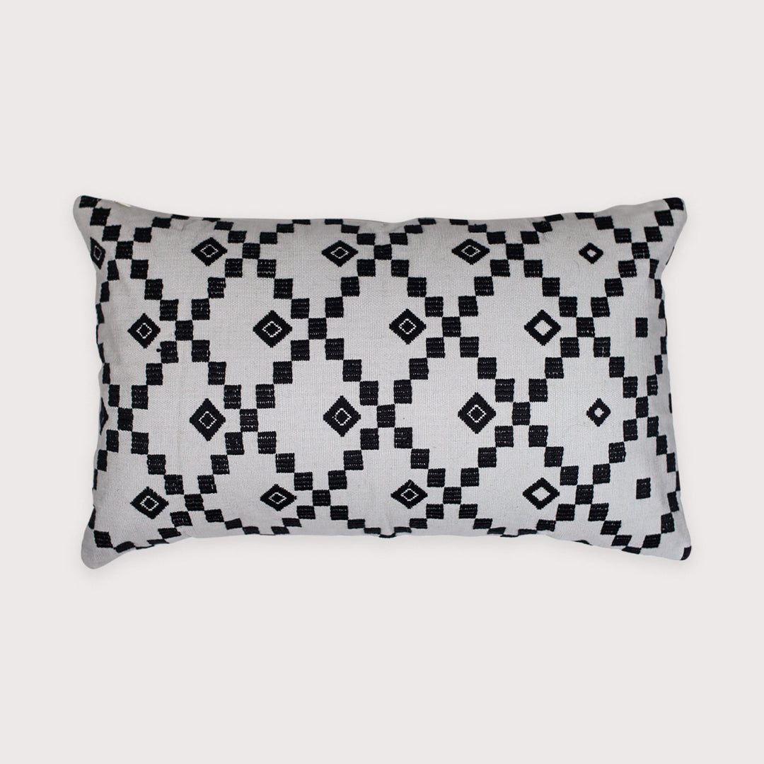 B'atz' cushion - black by Pixan at White Label Project