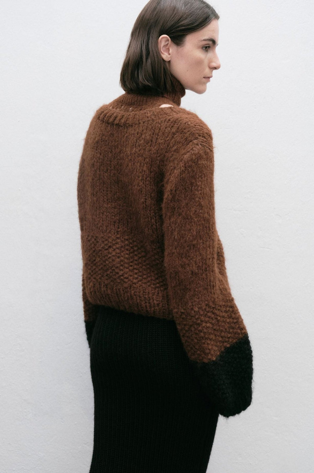 Hanaq Cardigan
