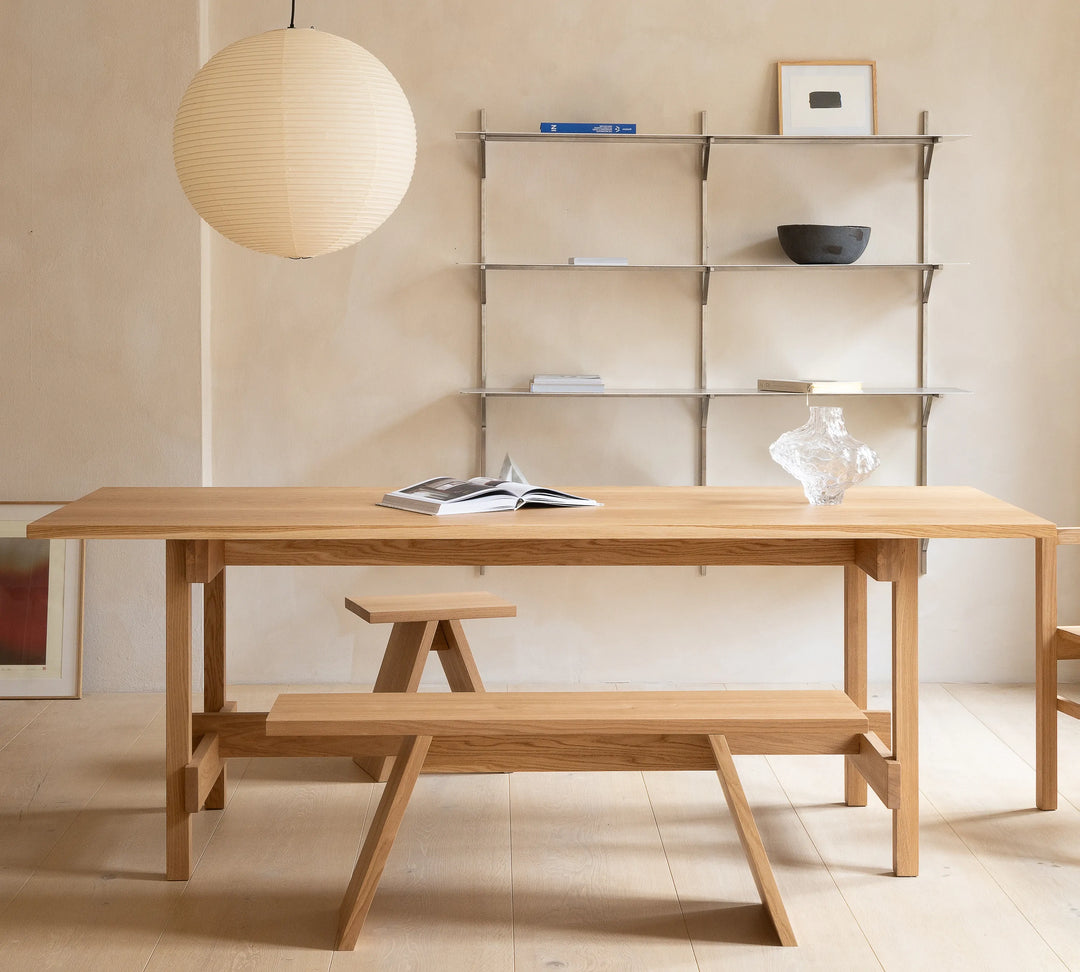 Akoya Bench