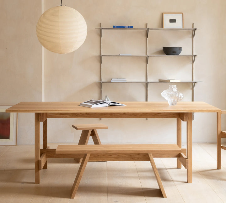 Akoya Bench