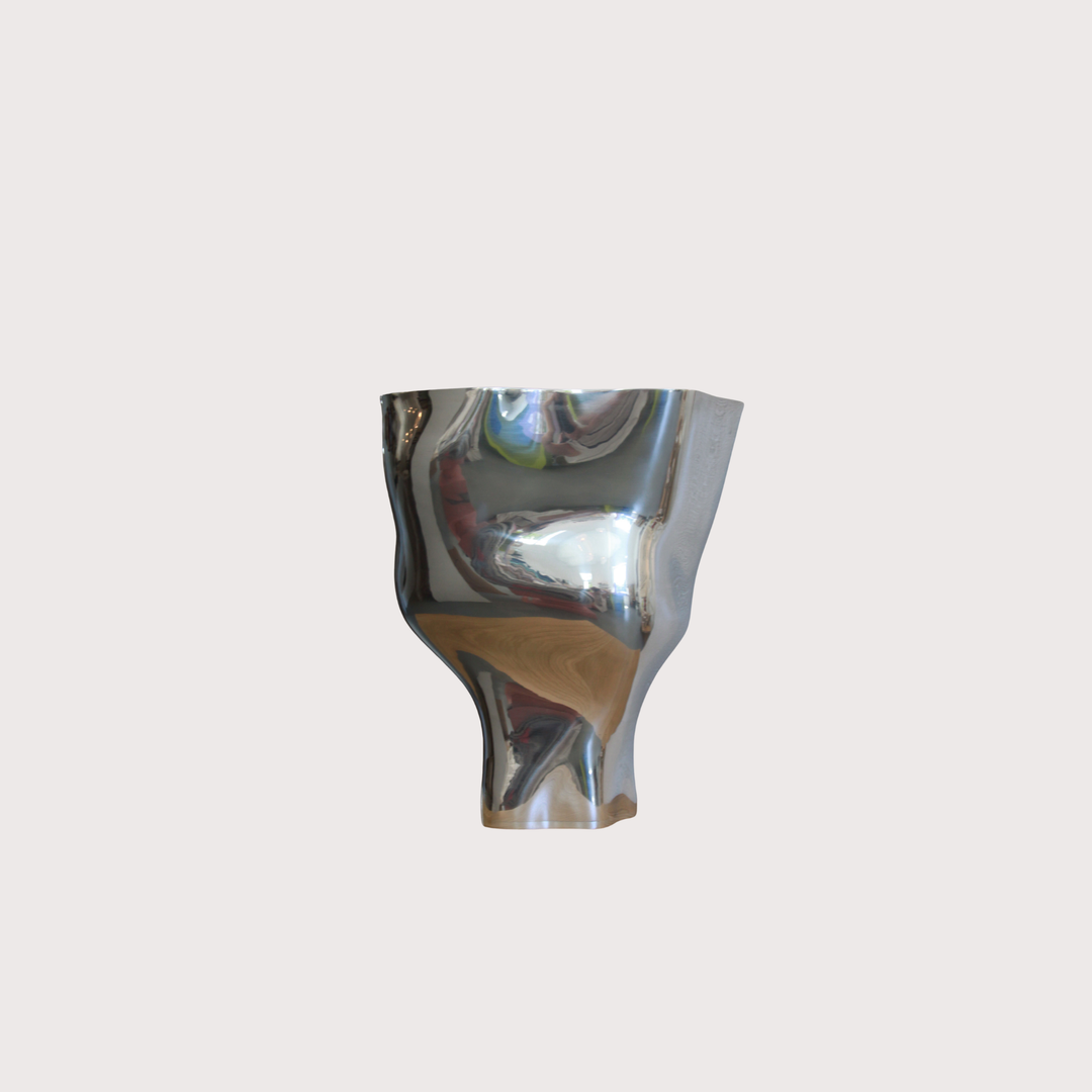 Echoes of Ice Vase N°4