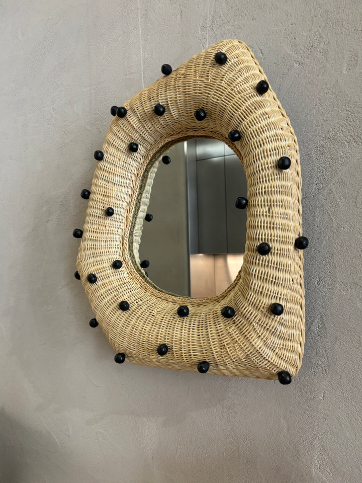 Dots Mirror