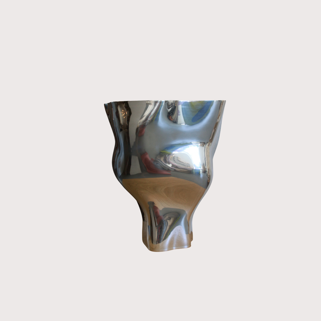Echoes of Ice Vase N°4