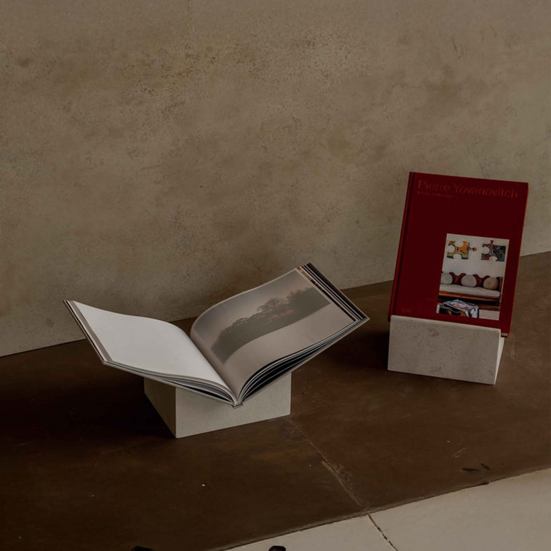 Libro Abierto II - Volcanic Stone Bookend