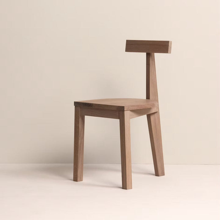 P 04 Chair