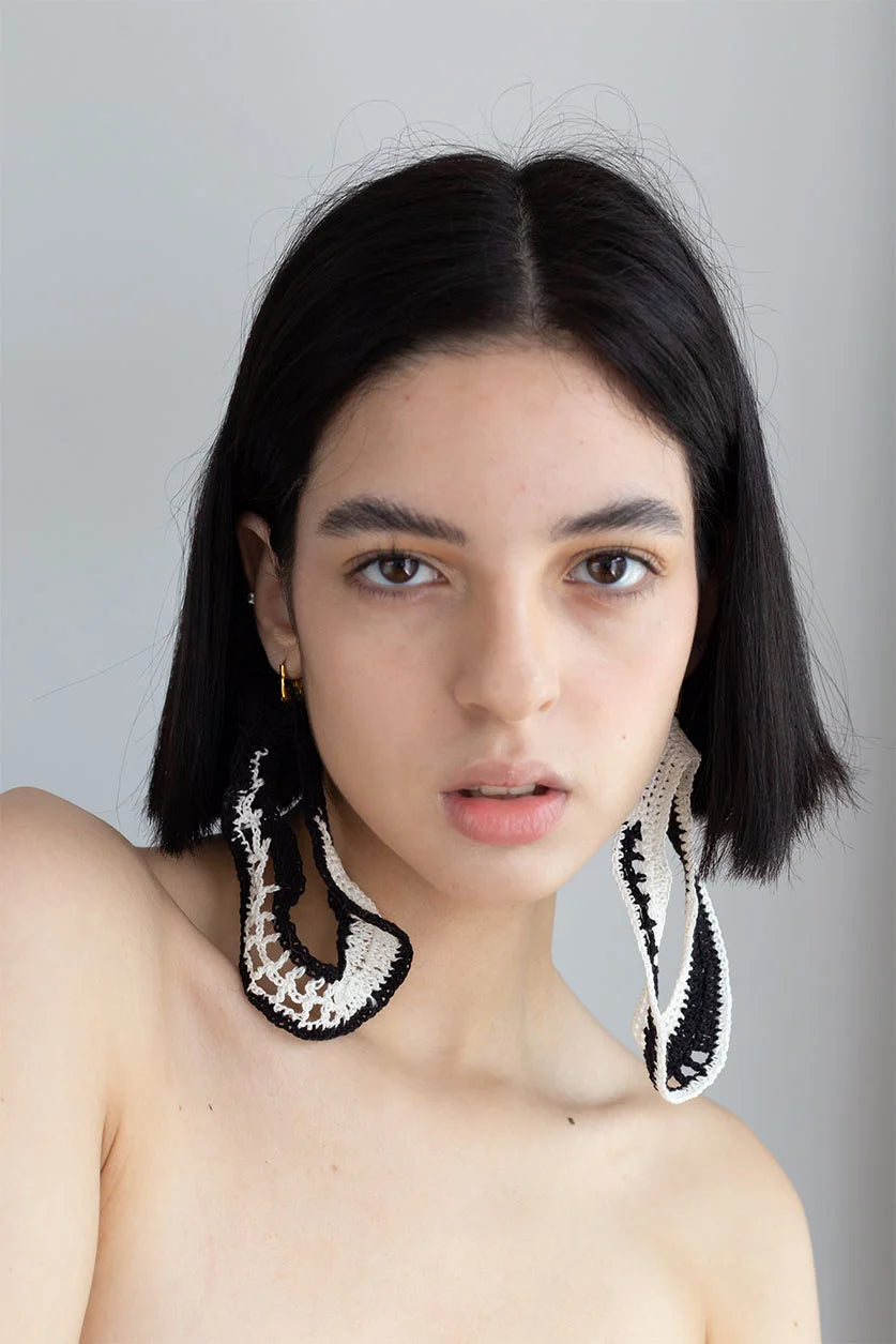 Puriq Earrings - Black/White