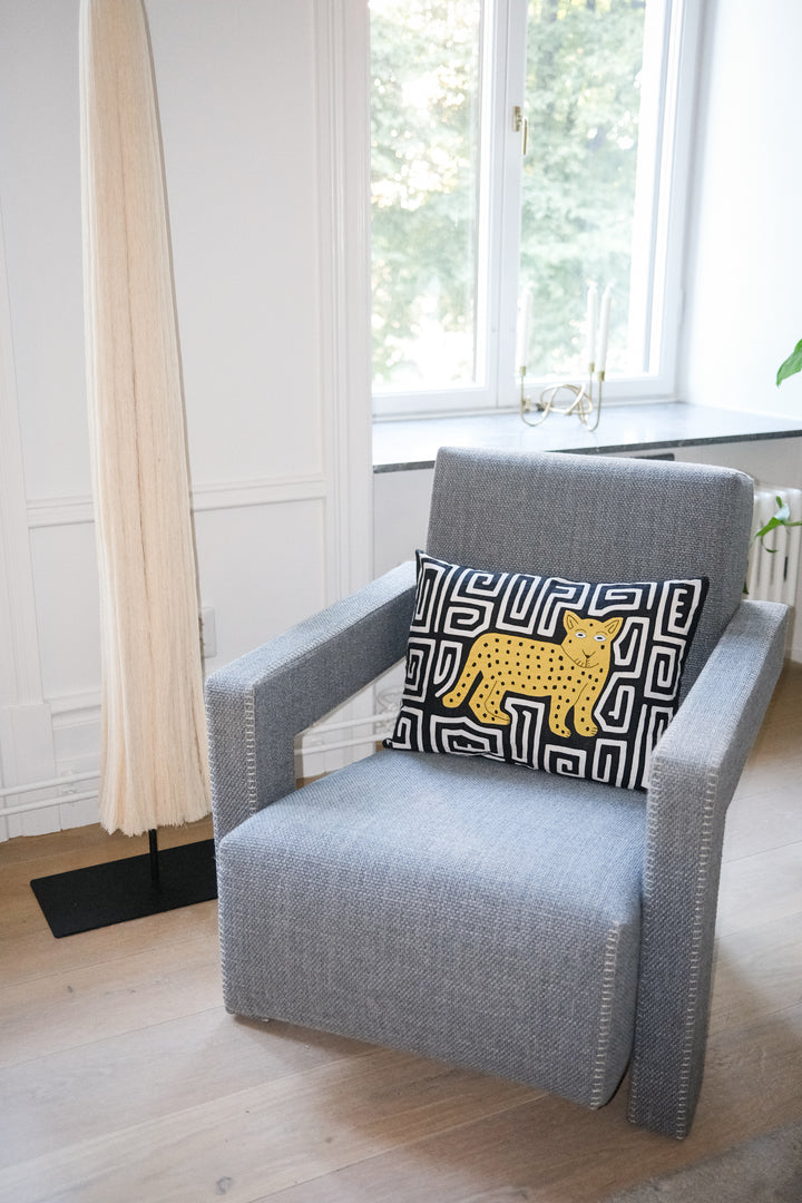 Kuna Cushion Jaguar