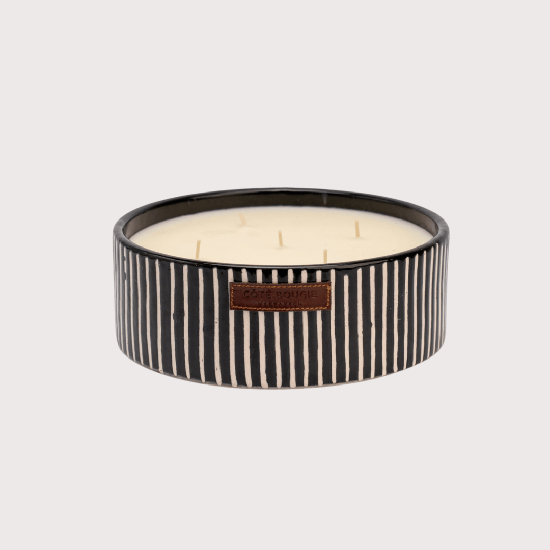 Black Zebra Flat Candle by Côté Bougie at White Label Project