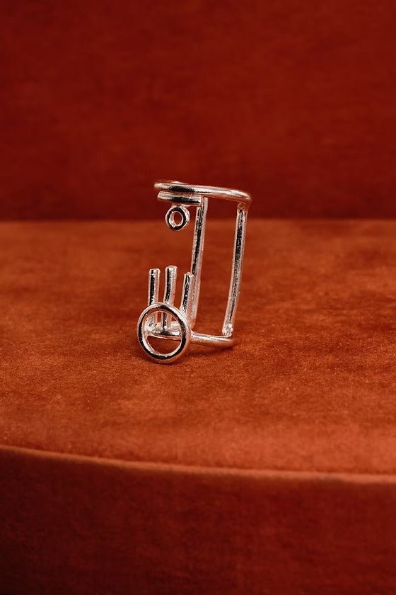 Watch My Steps Hair Piece - Silver by Gemz at White Label Project