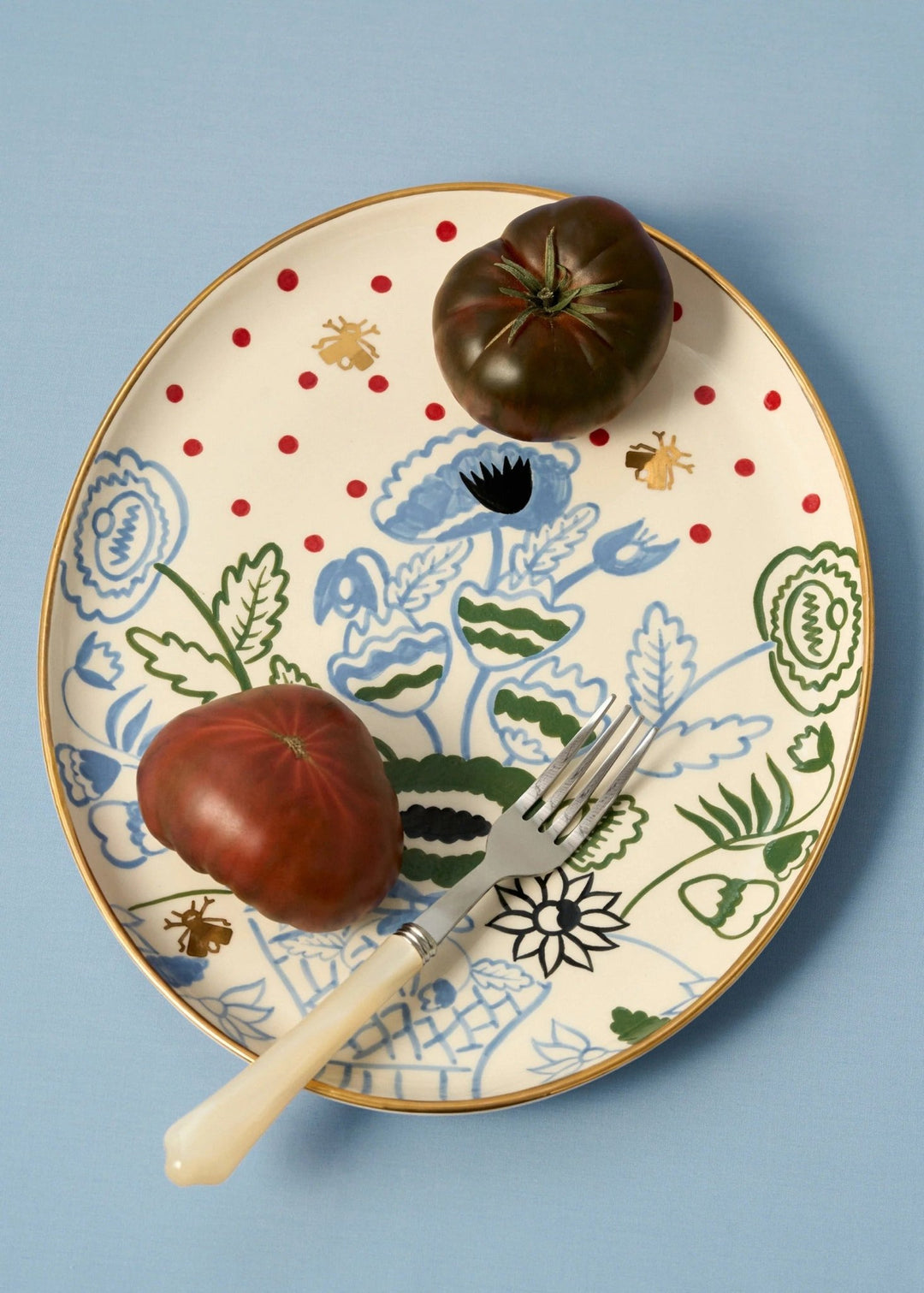 Blossom Oval Plate by Gunia Project at White Label Project