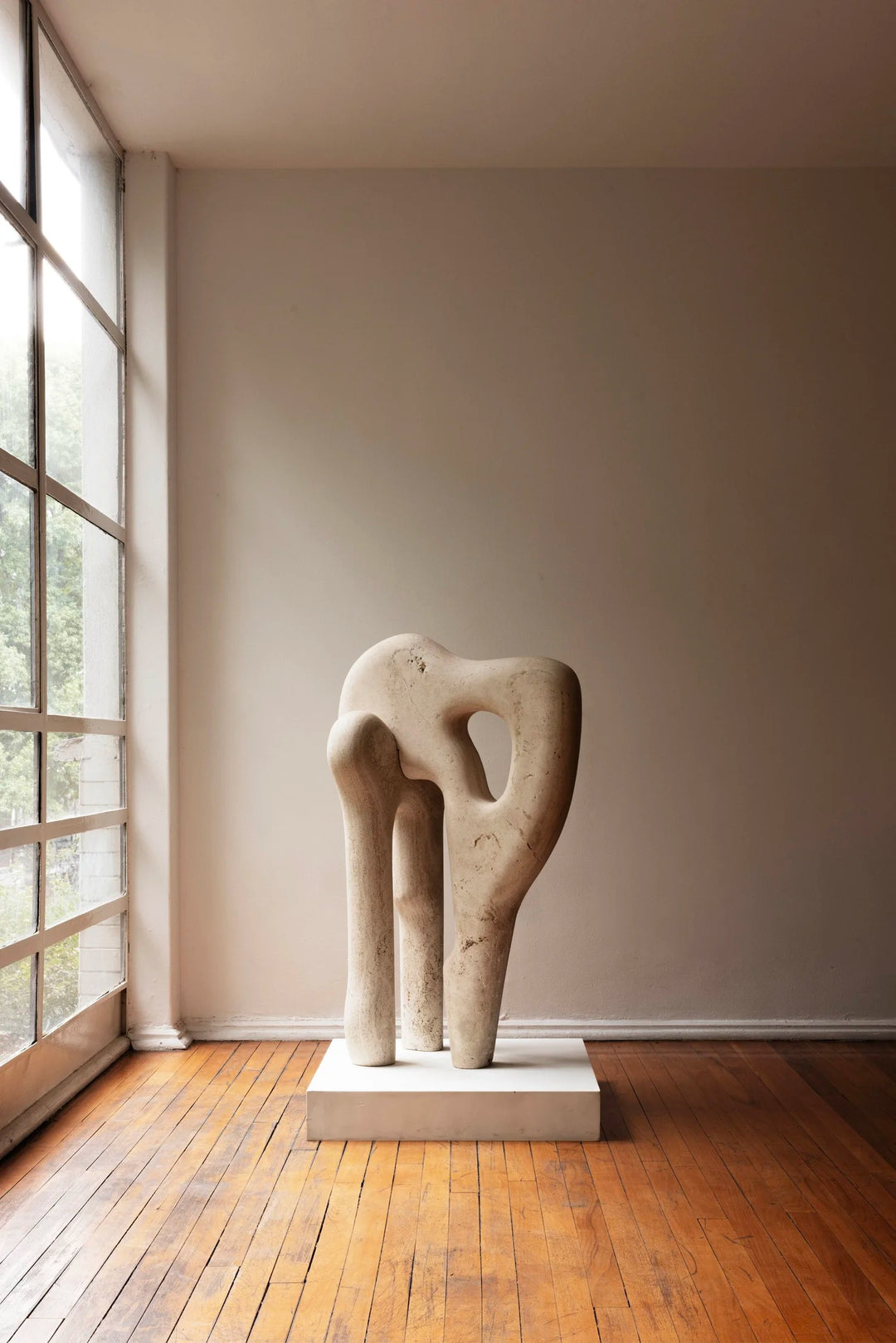 Ósea I Sculpture - Travertine