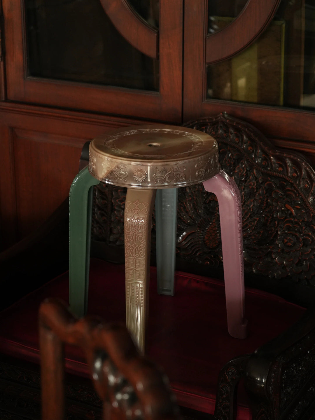 Rare Stool - Moh Kaeng