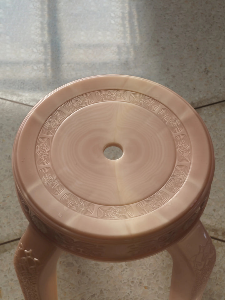 Rare Stool - Kanom Chan