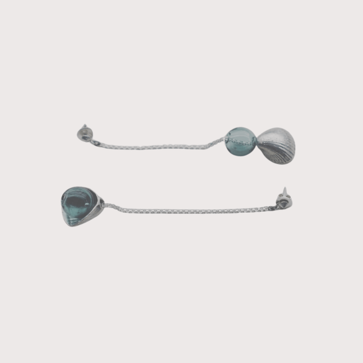 Cola de Pez Earrings by La Marea at White Label Project