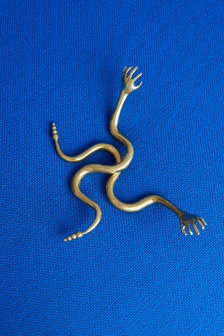 Artefacto Serpent Hand by Lordag Sondag at White Label Project