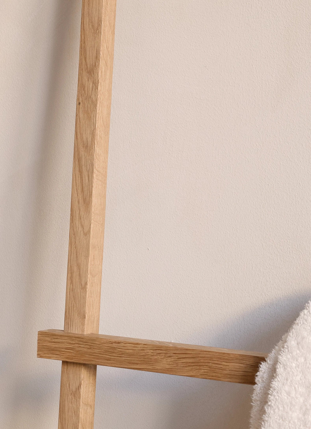 Natural Ladder Oak Ladder by Nuts and Woods at WLP – White Label Project