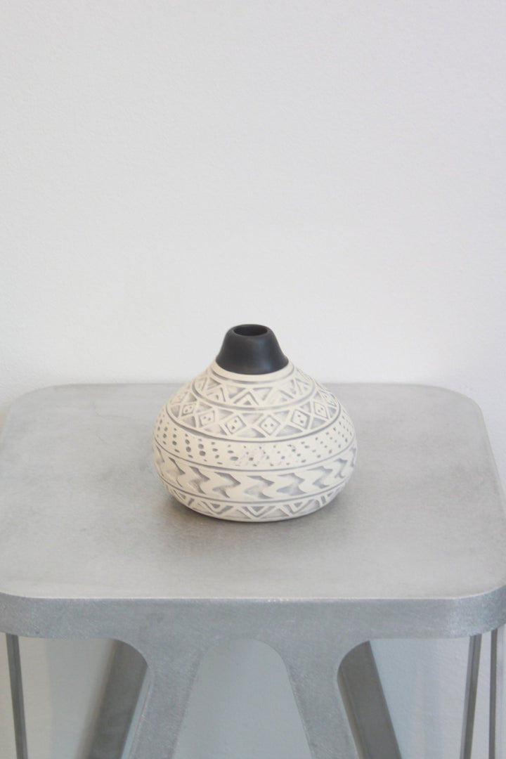 1027 Vase by Topis Ceramica at White Label Project