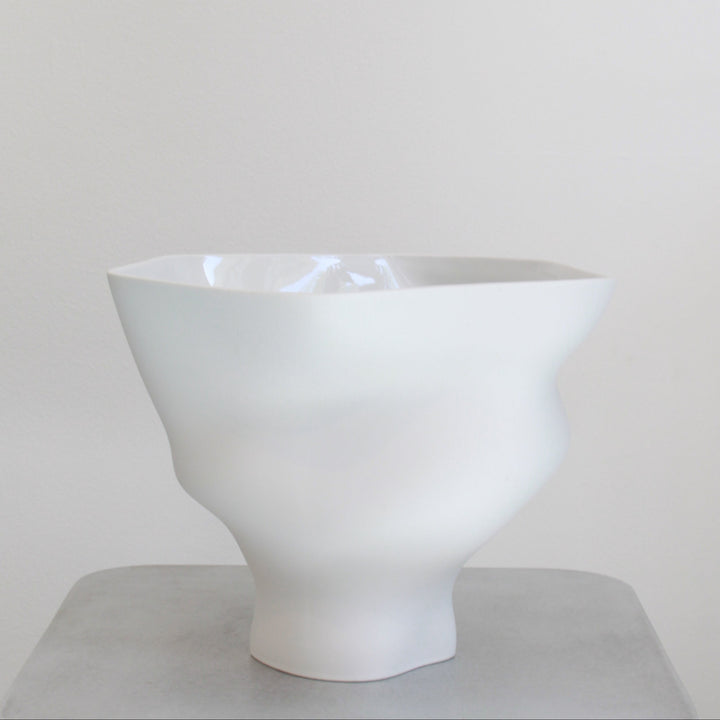 Memories of a Glacier Vase N°2 - Matt White