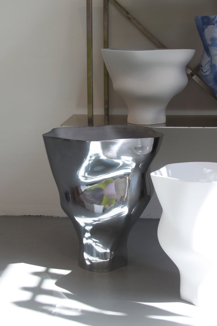 Echoes of Ice Vase N°4