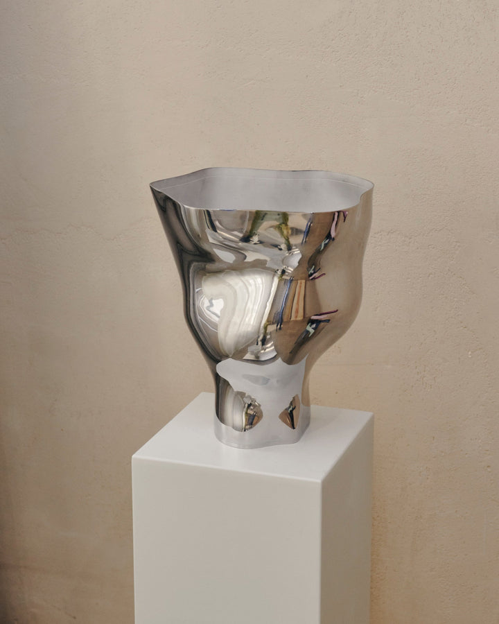 Echoes of Ice Vase N°4 by Yael Anders at White Label Project
