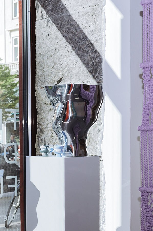 Echoes of Ice Vase N°4 by Yael Anders at White Label Project